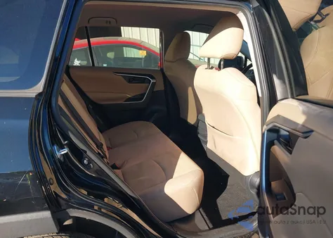 2019 Toyota Rav4 Le z USA, uszkodzony, nr VIN 2T3H1RFV4KW043486